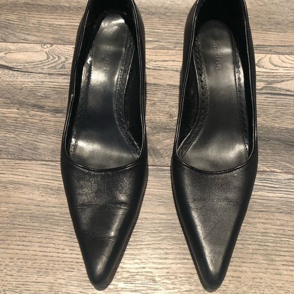 Heels - Picture 2 of 2